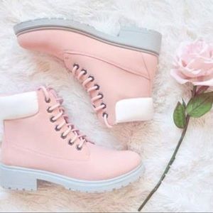 Meet your Posher, Abigail